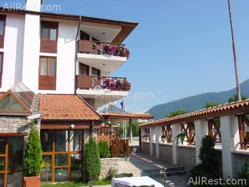 Glazne Hotel 4